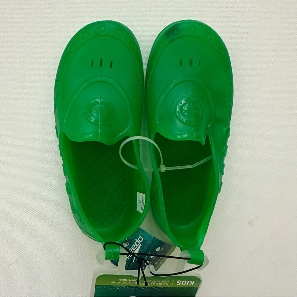 Speedo Kids Jelly Water Shoe in Green